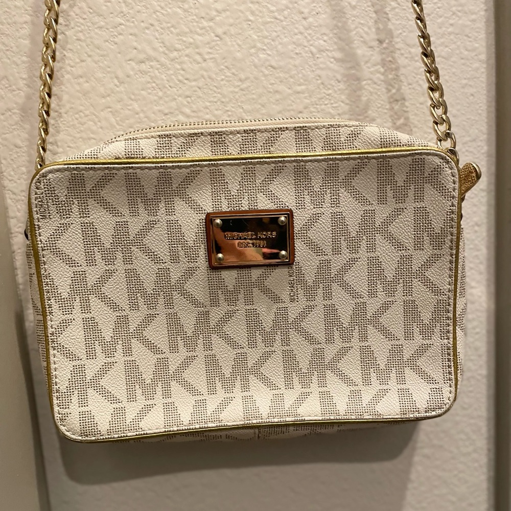 Purse - Crossbody (Michael Kors)